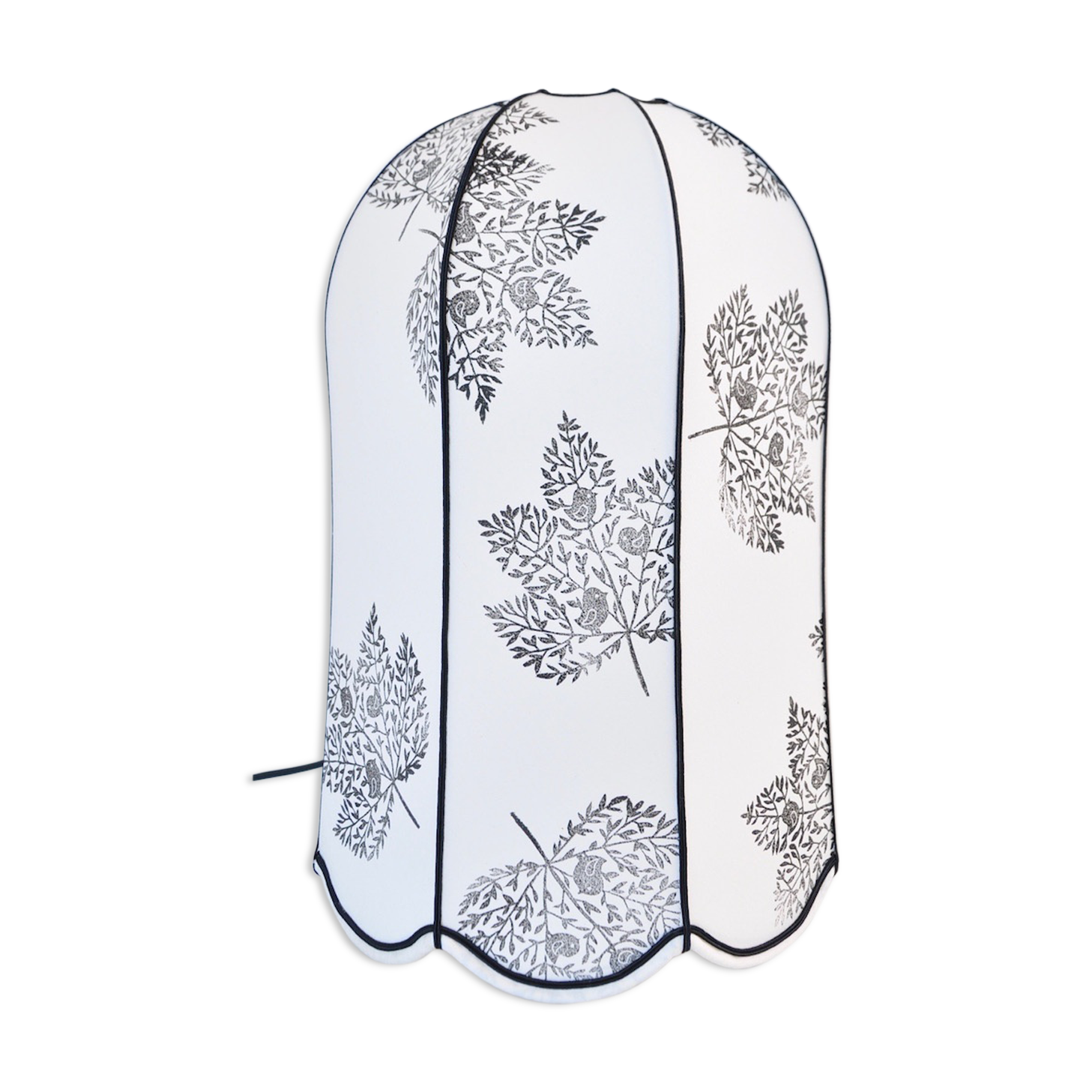 Lampe to lay cloche sewn hands