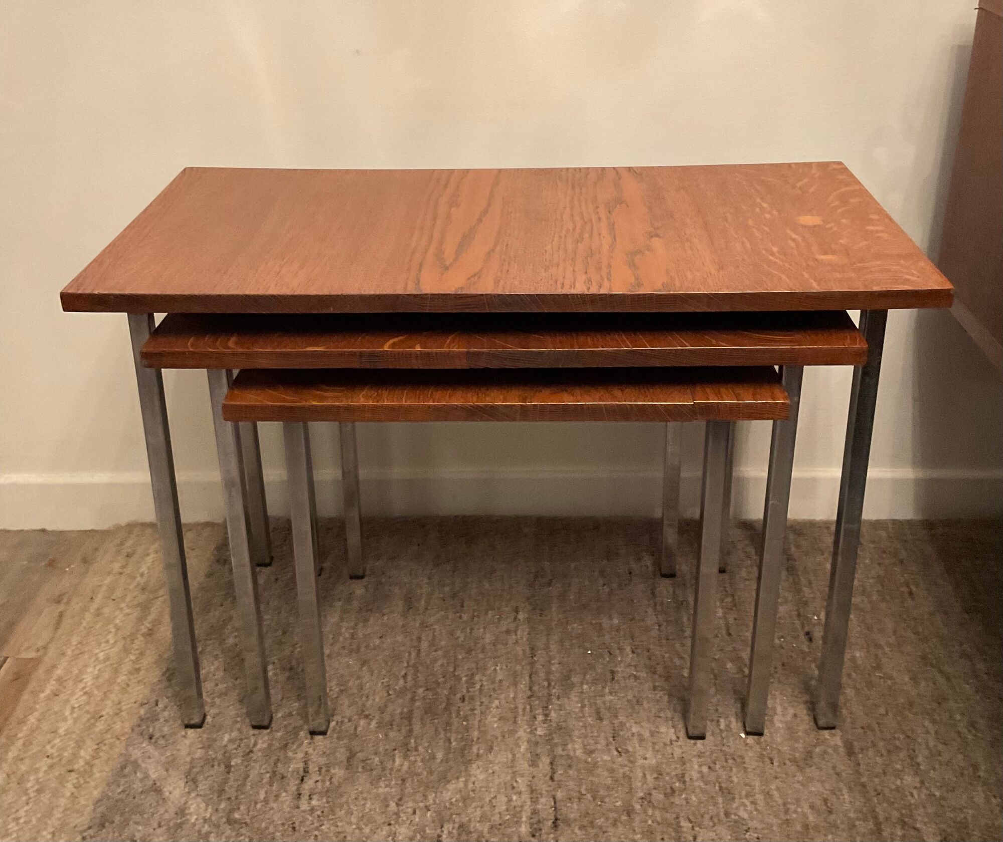 Series of 3 nesting tables from the 70s in wood and chromed metal