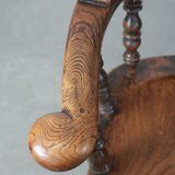 Set of two antique English highback Windsor chairs from the 18th century