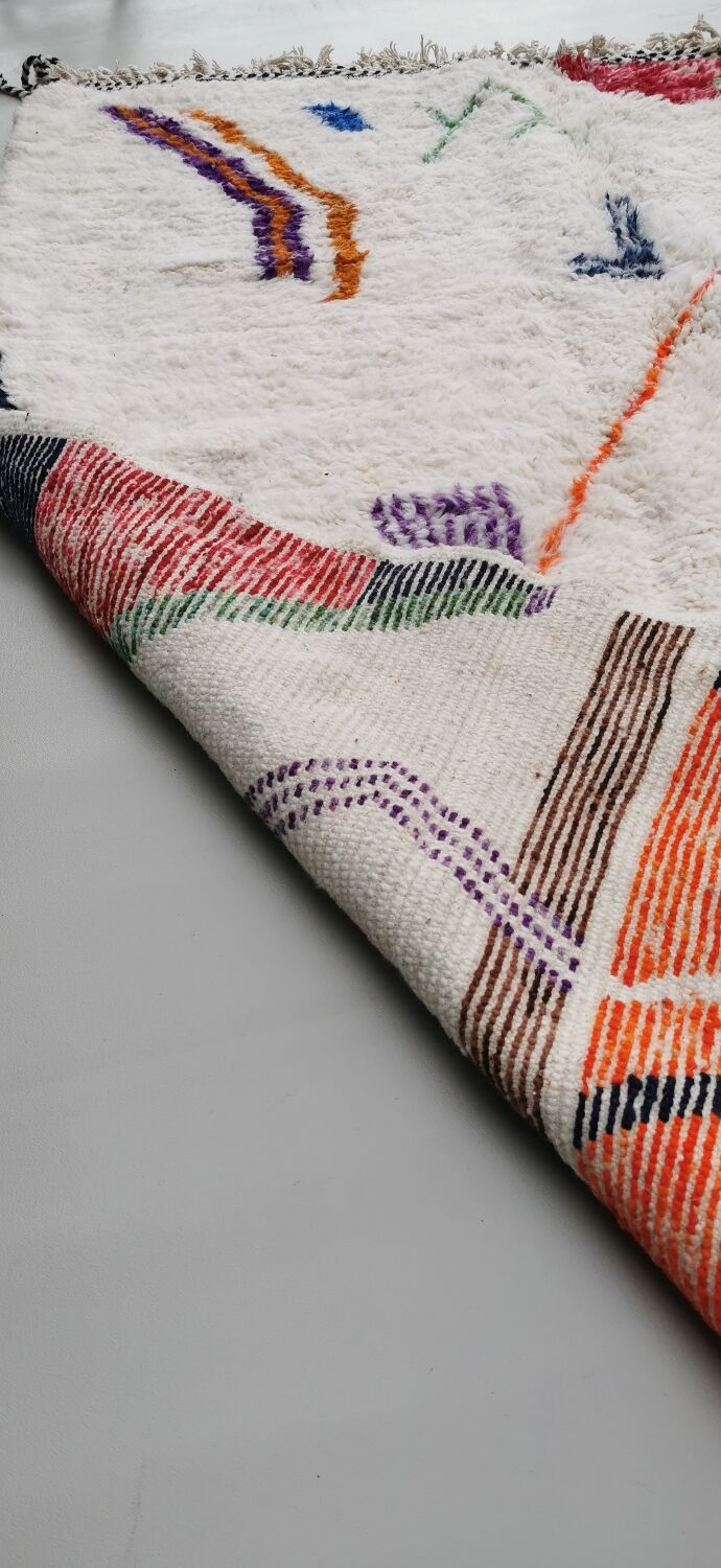 Berber carpet beni ouarain