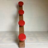 Old coat rack grosfillex red and beige