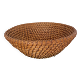 Corbeille en paille tressée