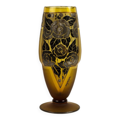 Vase Art Déco en verre ambre à décor floral dégagé à l’acide – D’Argyl