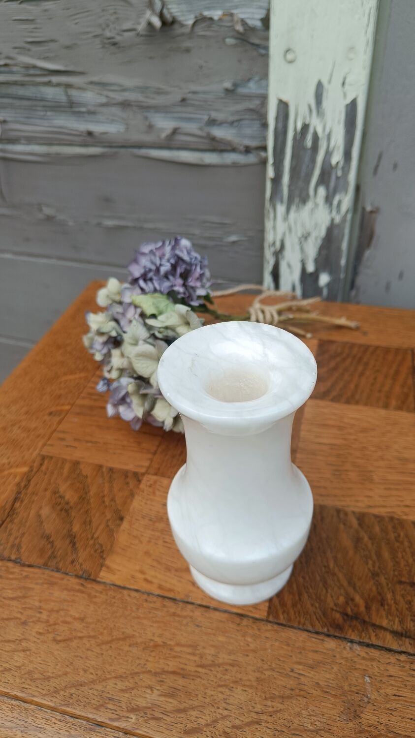 White marble vase
