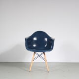1970s Fiberglass chair by Charles & Ray Eames for Herman Miller, USA
