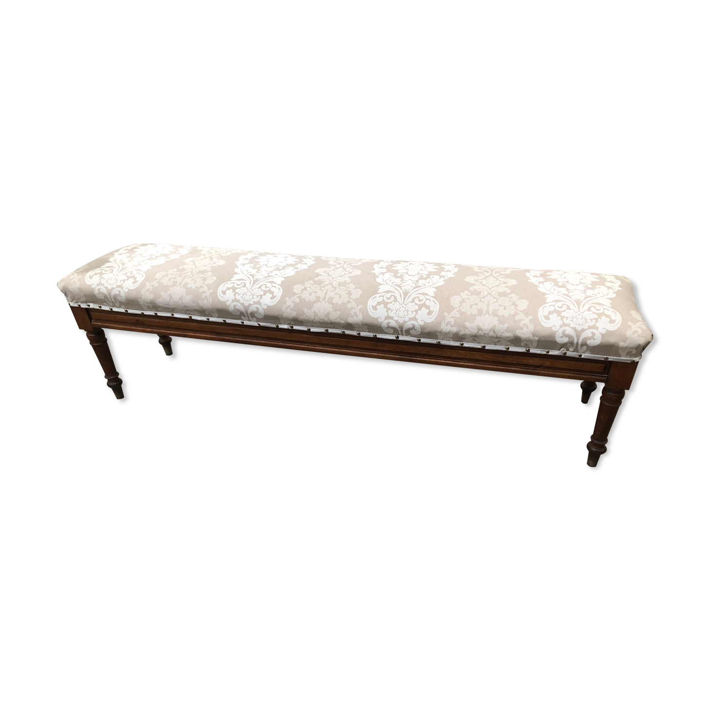 Upholstered bench seat