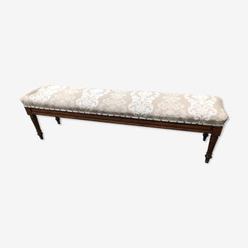 Upholstered bench seat