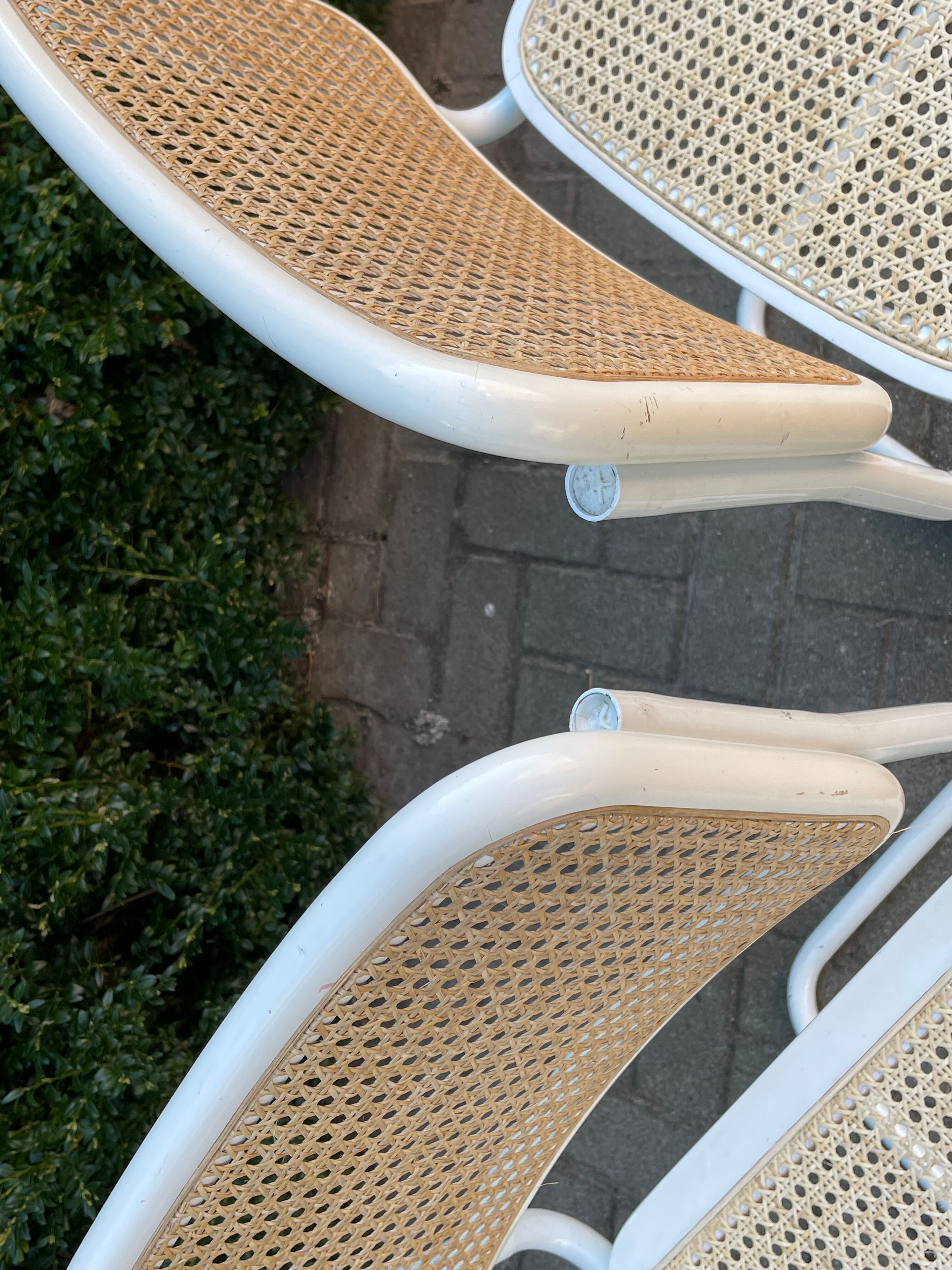 Cesca design chair b32 model in white