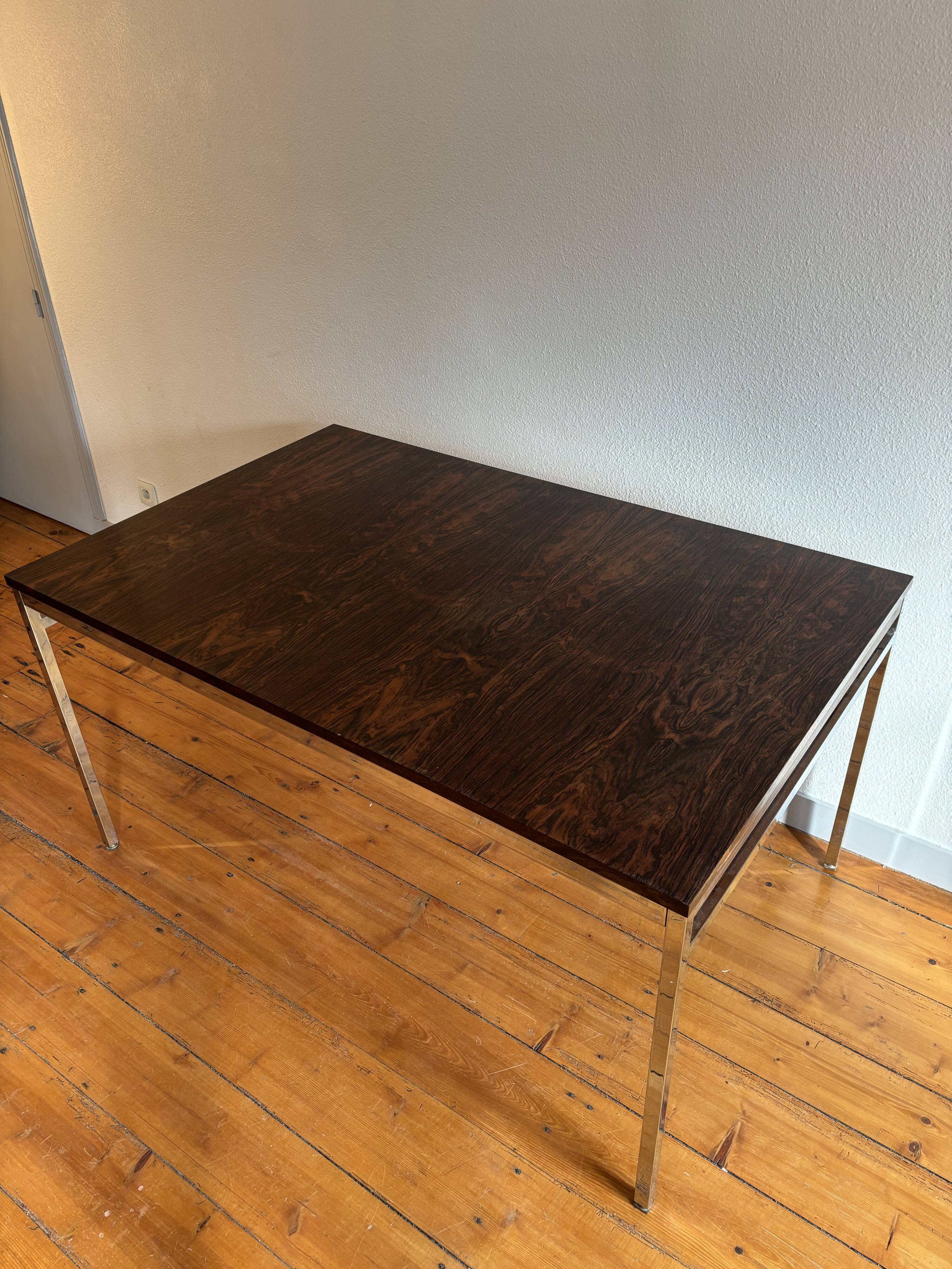 Extendable dining table by Luigi Bartolini, 1960