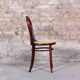 Chaise en bois courbé et assise cannage