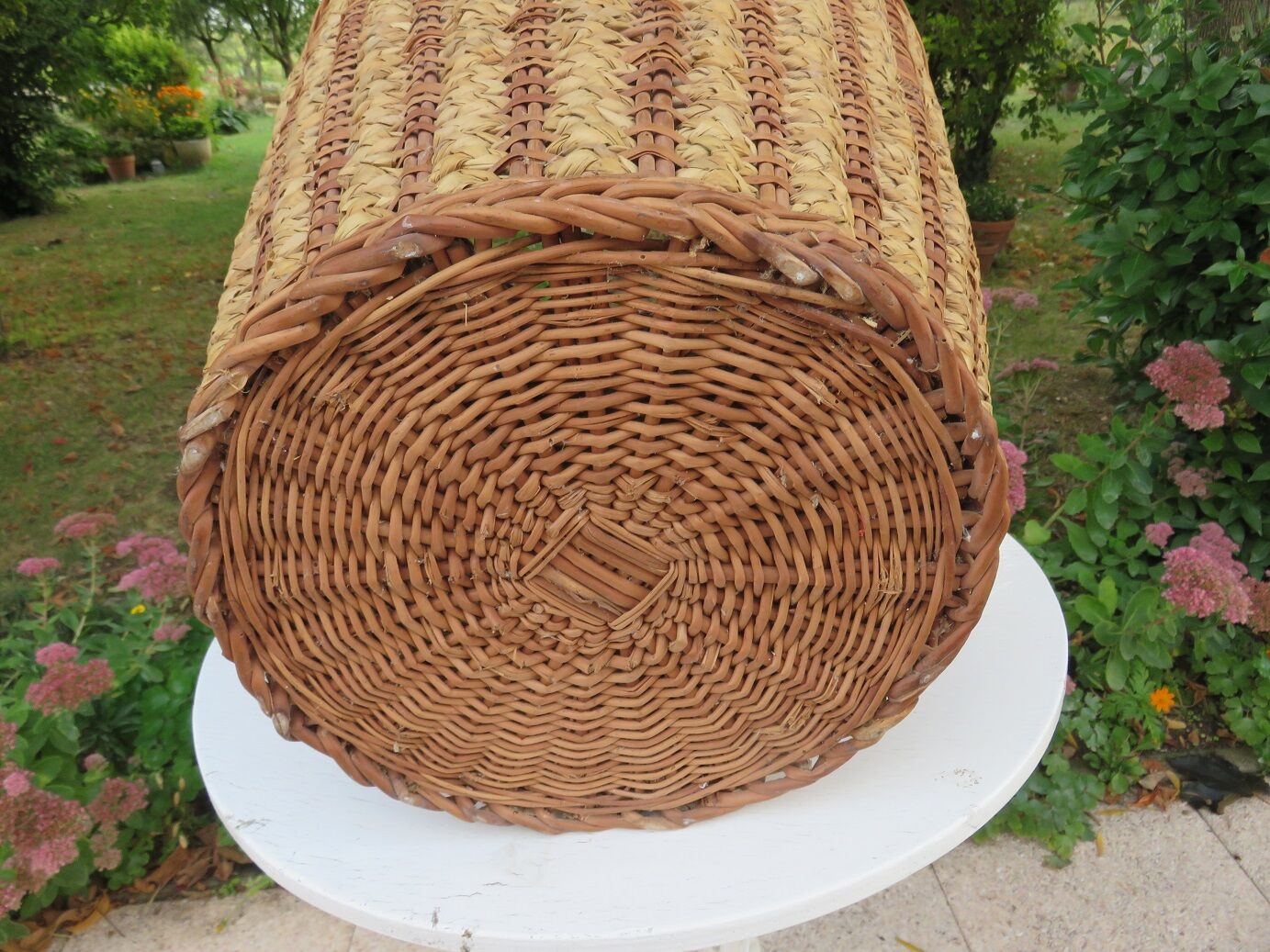 Rattan basket
