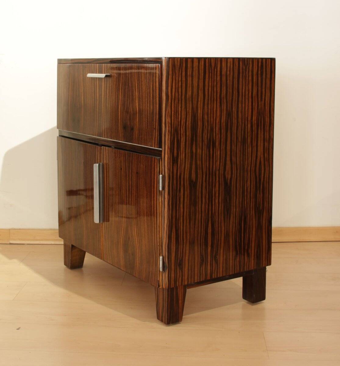 Small Art Deco Bar Cabinet, Macassar Veneer, France, circa 1930