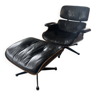 Eames Lounge Chair