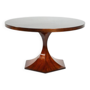 Table à manger italienne - milieu