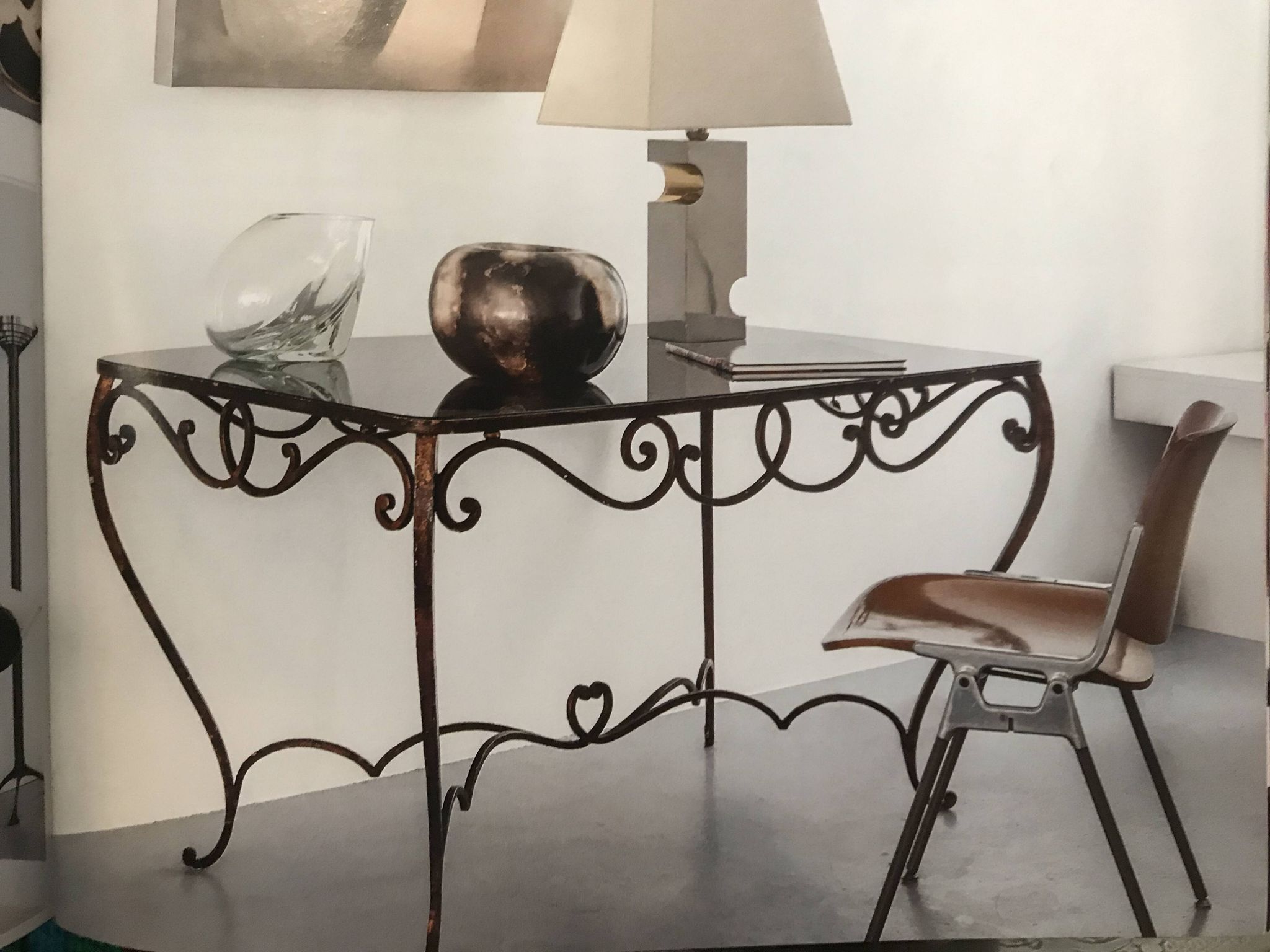 Table à manger Art Déco en fer forgé avec verre noir, années 1930