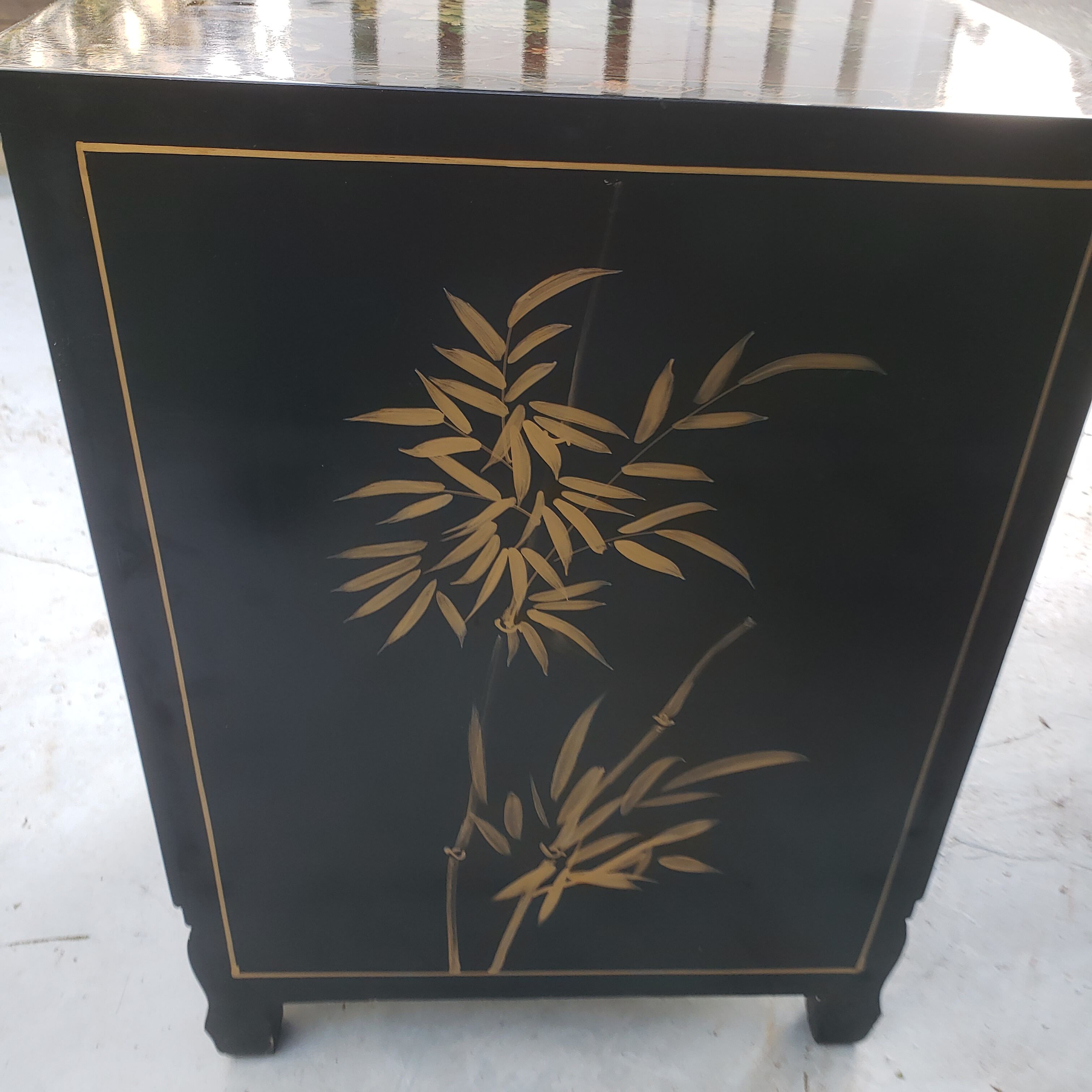 Chinese chest of drawers