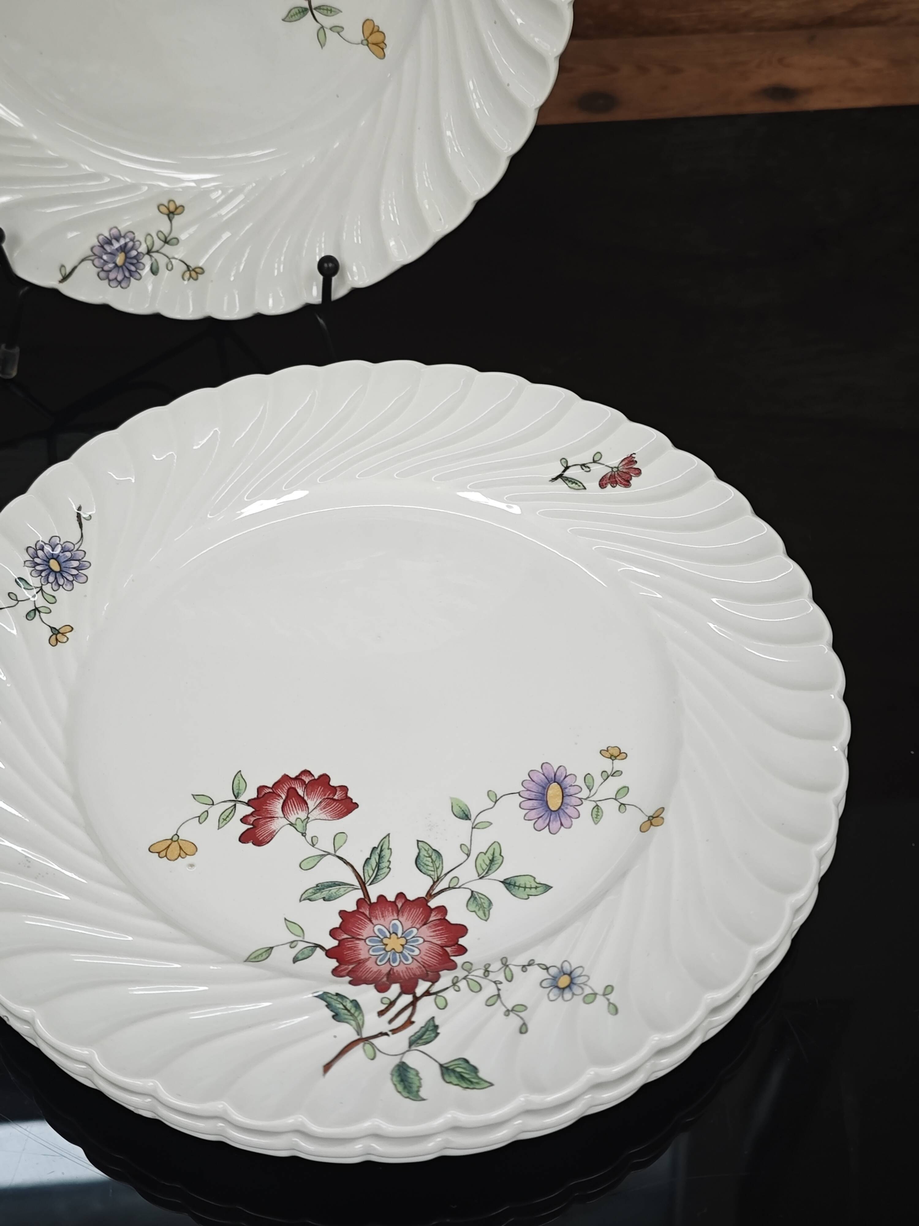 Set of 11 flat plates KG Lunéville Service Fleurs des Indes