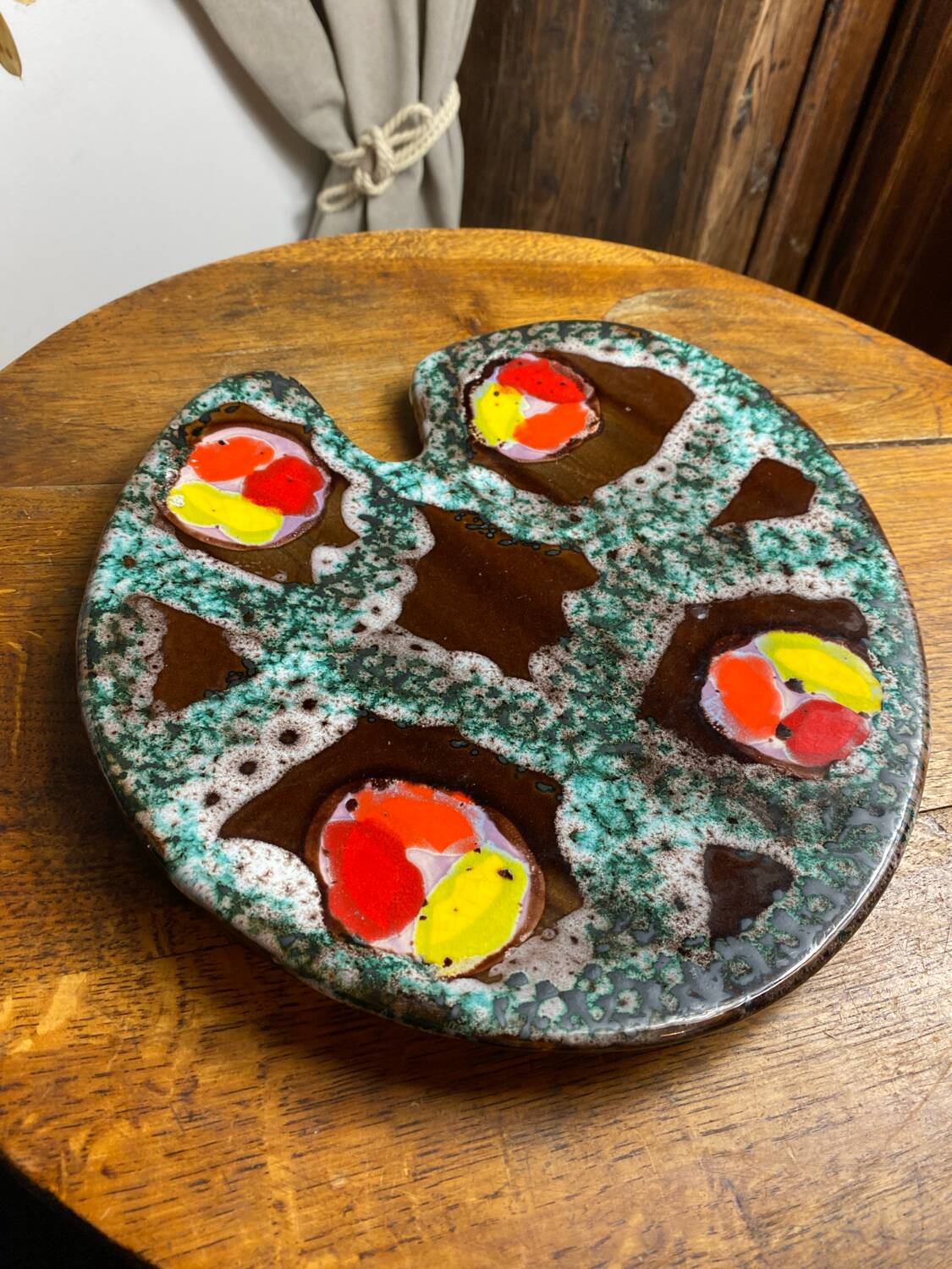 Paint palette-shaped tray, ceramic, Poet Laval