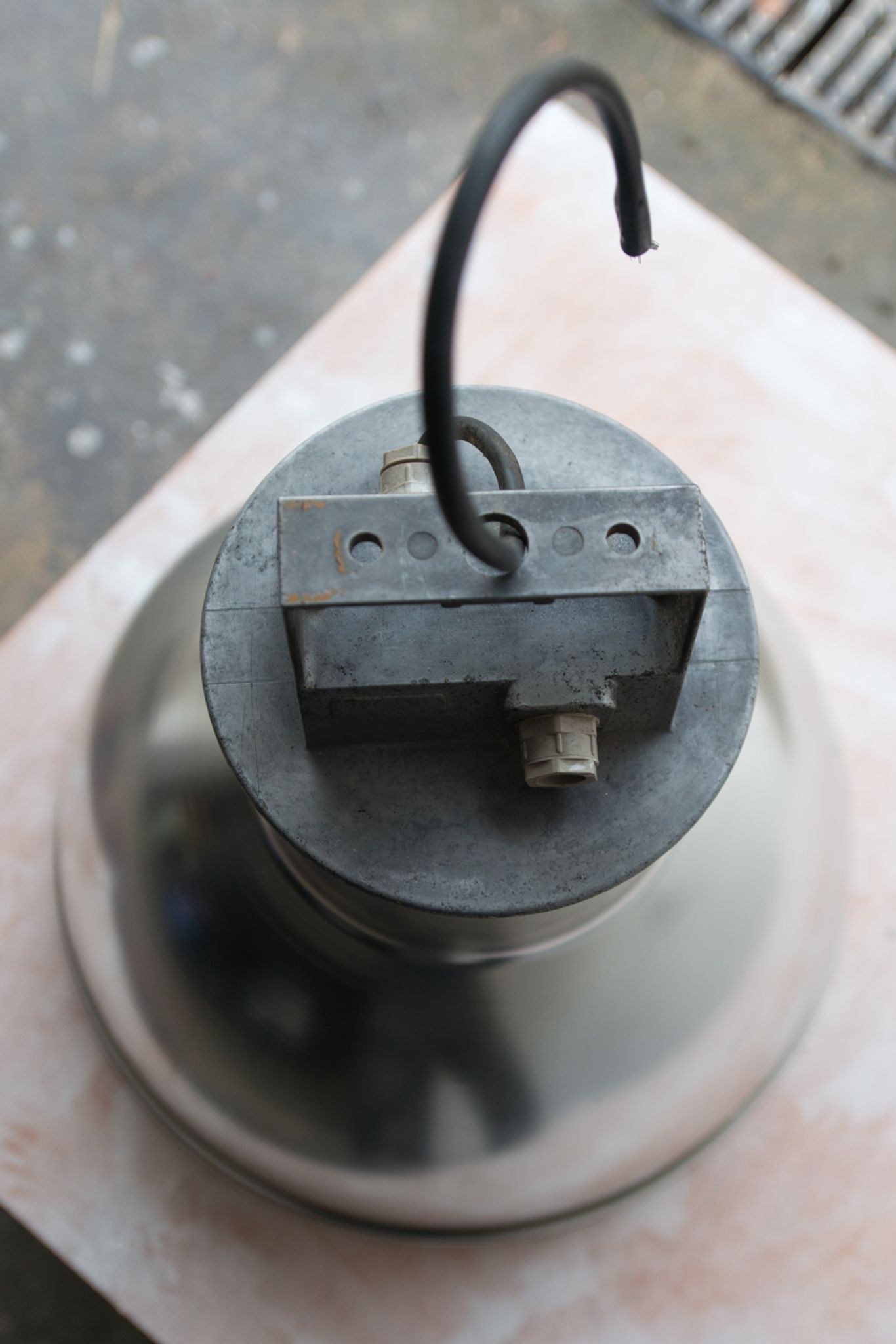 Suspension Industrielle "Type Mazda" Vinatge