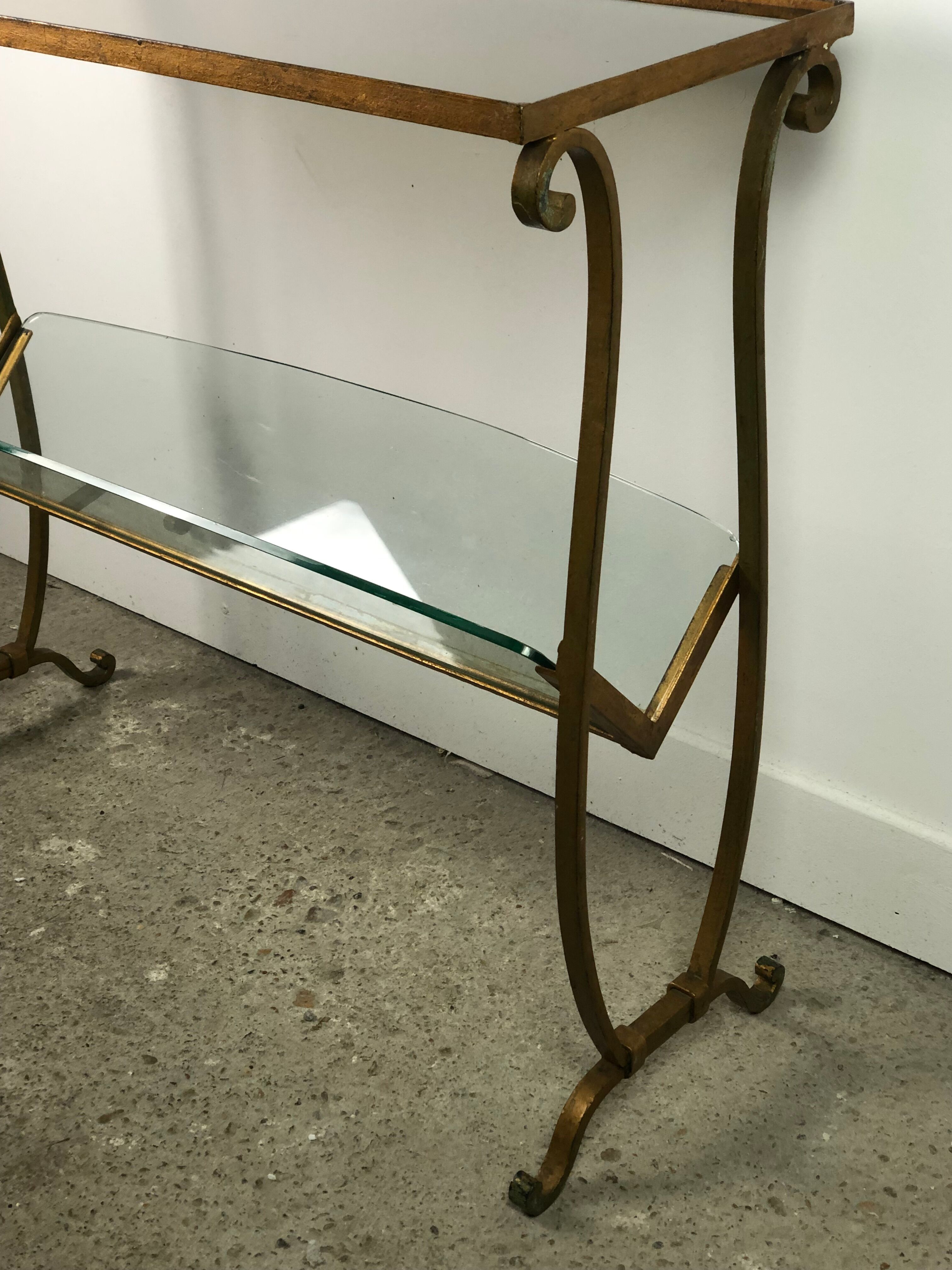 Review door / golden wrought iron sofa end and glass top 1950