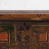 Malle ancienne à motifs floraux (c.1920)