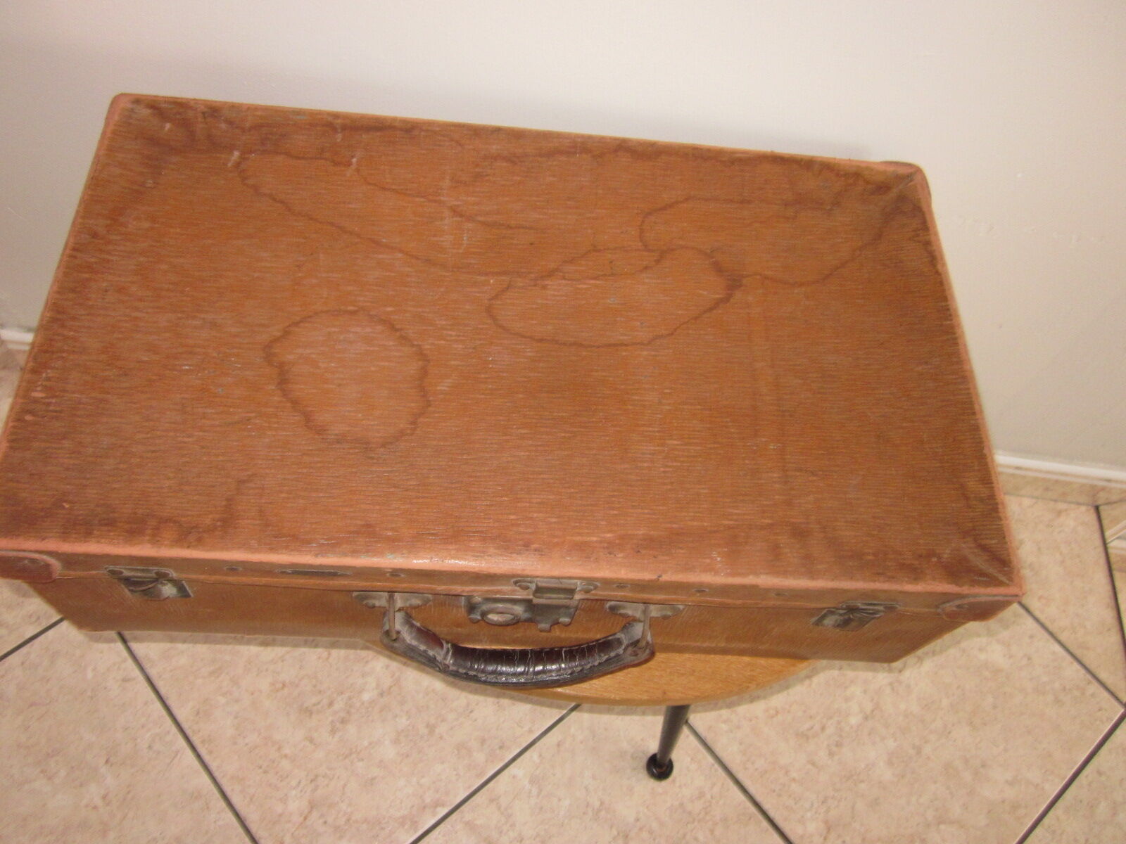 Old suitcase