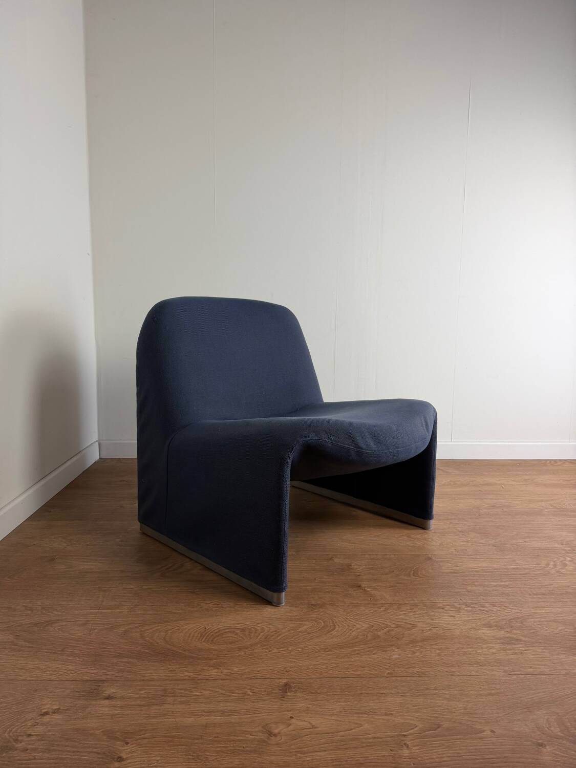 Alky armchair – Giancarlo Piretti for Anonima Castelli – 1970s