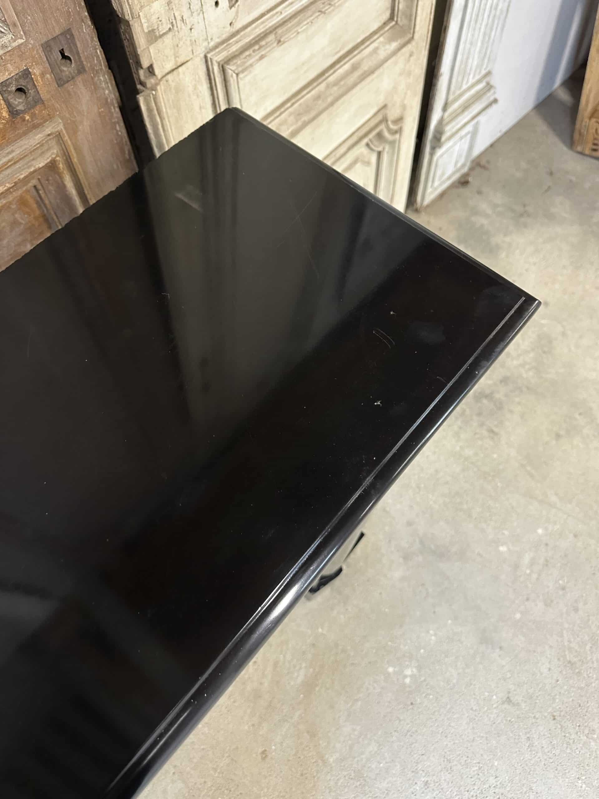 Black marble fireplace from around 1900