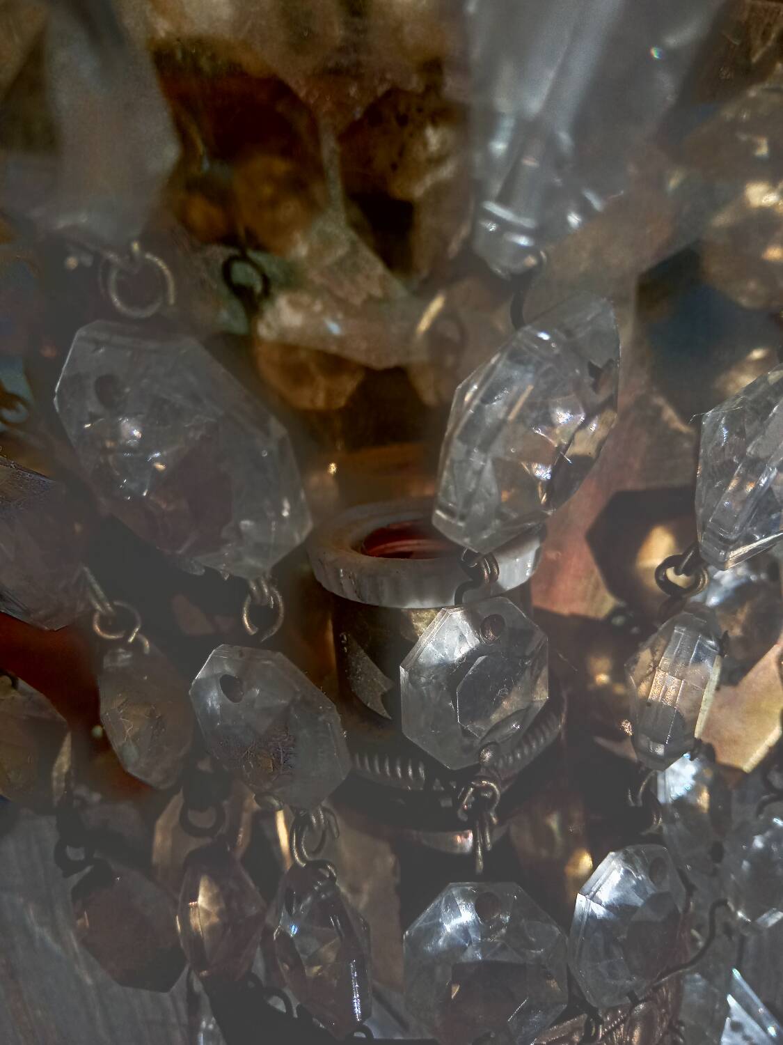 Balloon wall lamp with tassels