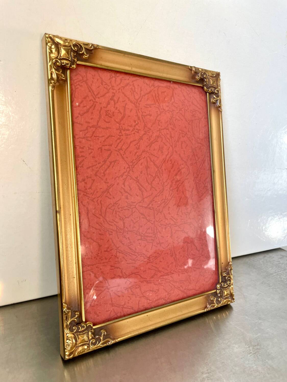 Vintage Metal Picture Frame 23 cm x 17 cm CONVEX glass