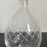 Carafe en verre ciselé