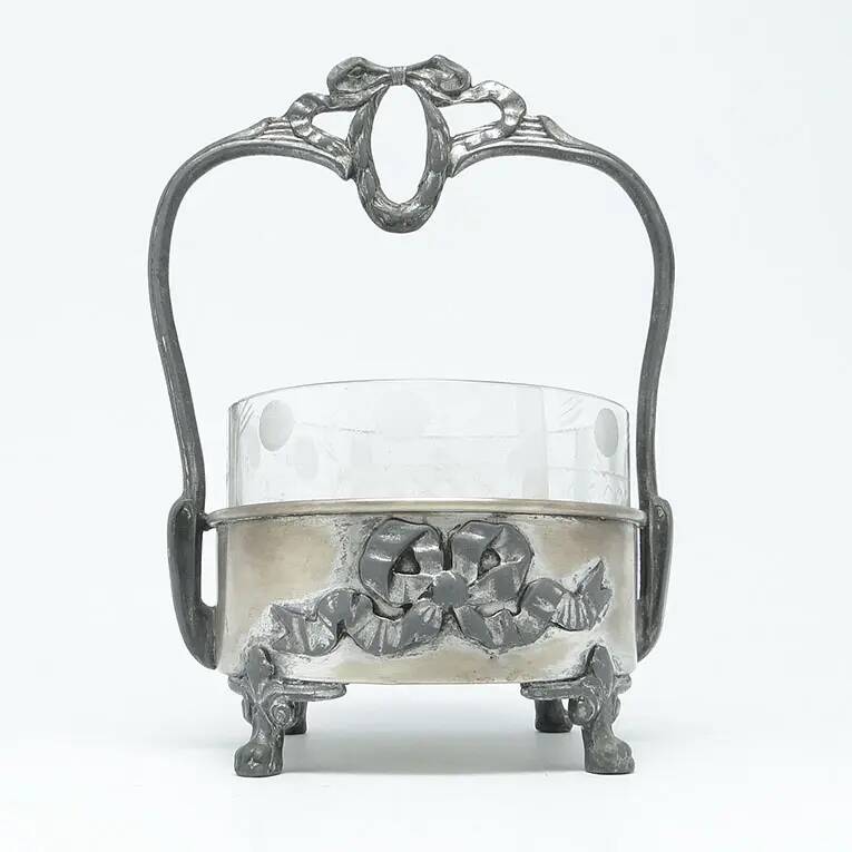 Sucrier Art Nouveau, en laiton argenté, Pologne, années 1920