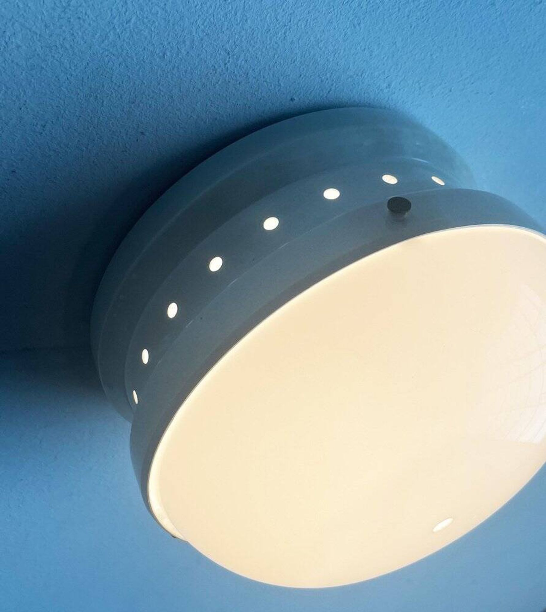 Mid-century Italian space age ceiling lamp by Gianemilio, Pietro and Anna Monti for Kartell, 1950s.