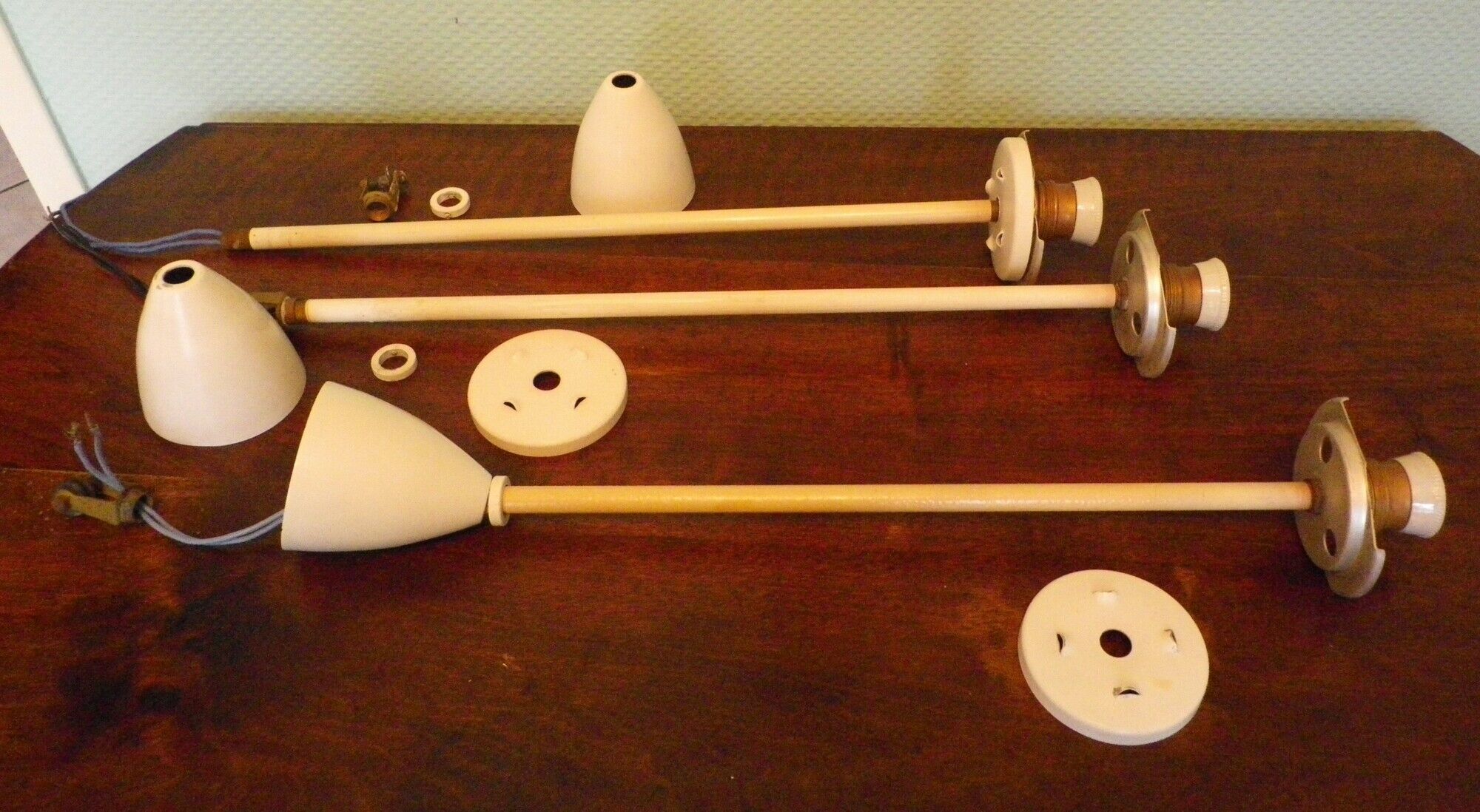 3 hanging lamps 1970