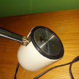 Well-lite vintage lamp