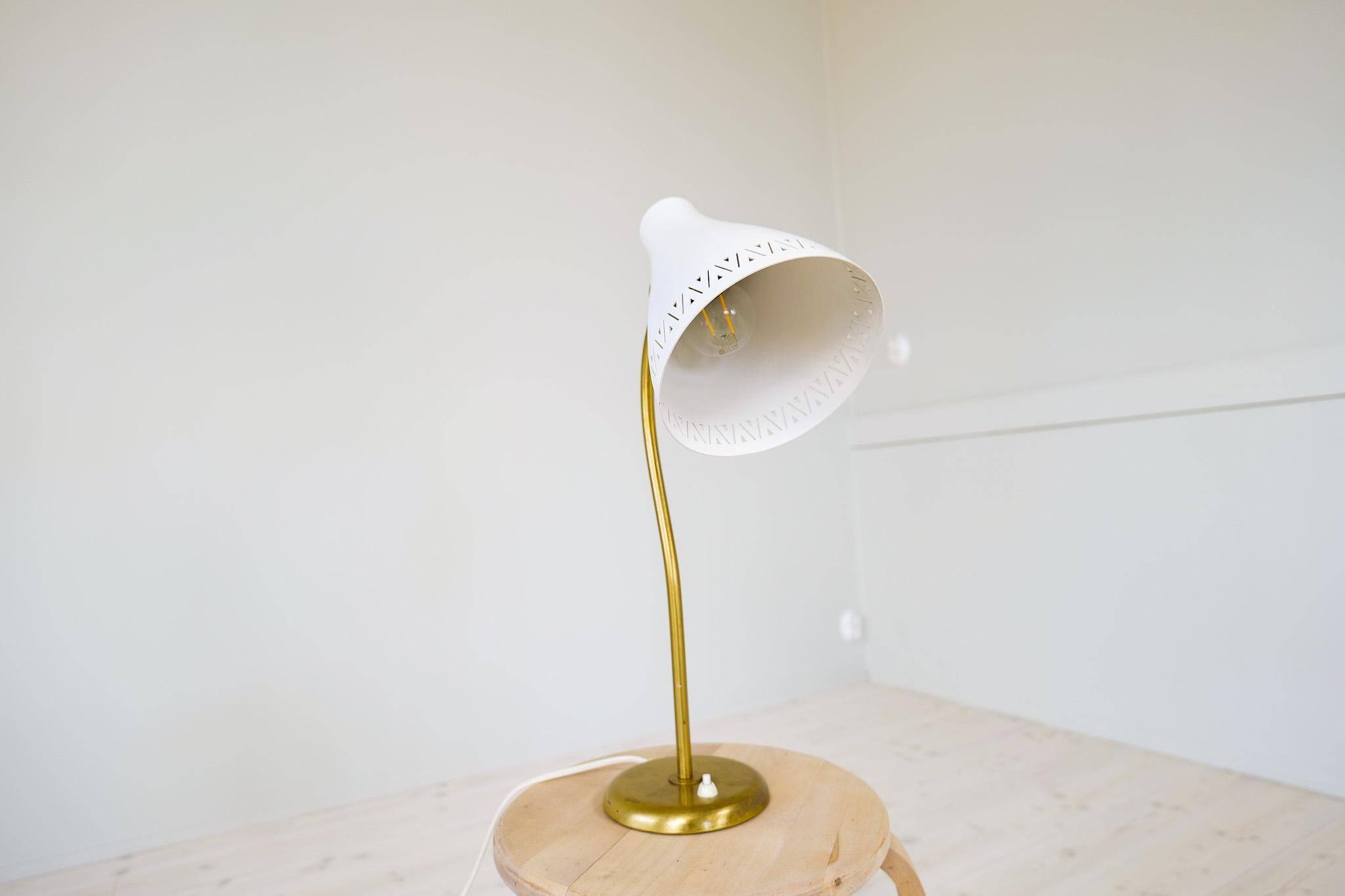 Rare adjustable mid-century table lamp by Böhlmarks, 1940s, Sweden.