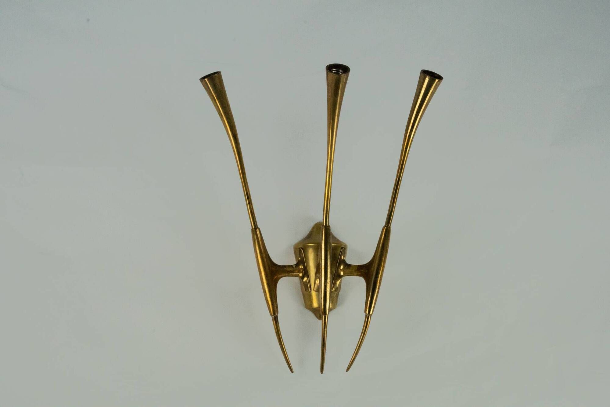 Single Brass Wall Sconce by Oscar Torlasco for Lumi Milano, Italy 1950s