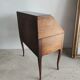 Bureau de pente en bois naturel