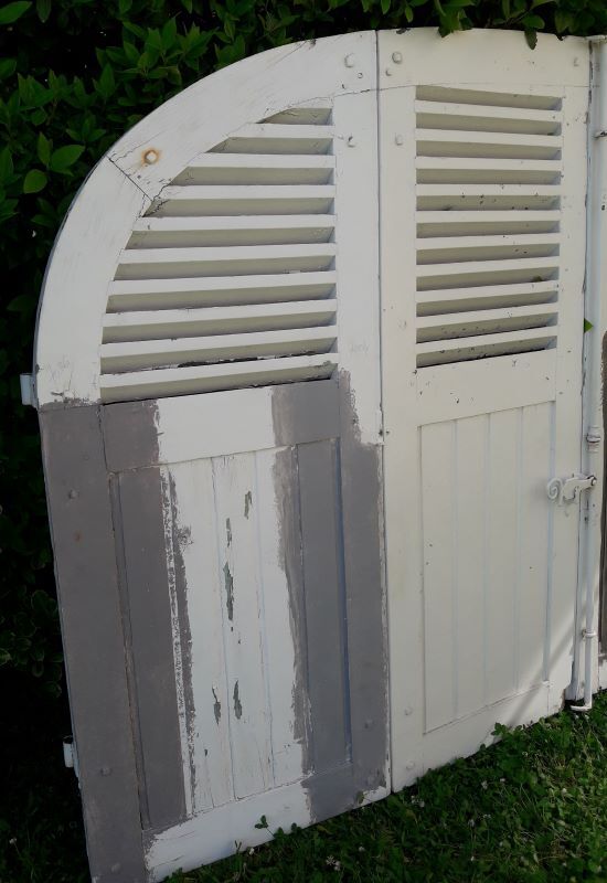 Curved shutters oak and fir H156xL245