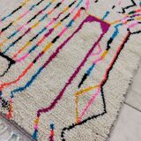 Handmade Moroccan Berber rug 136 X 102 CM