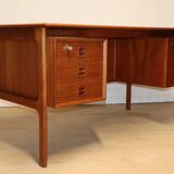 Scandinavian teak desk by Arne Vodder, 1960
