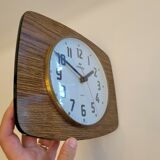Wall clock Star in vintage formica