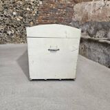 Large rounded wooden trunk