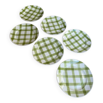 Set of 6 plates