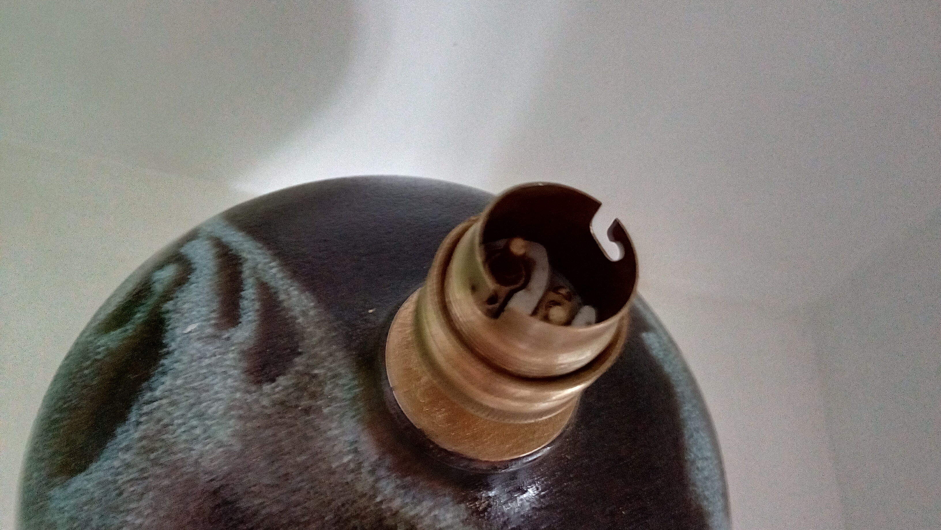 Enamelled stoneware lamp foot