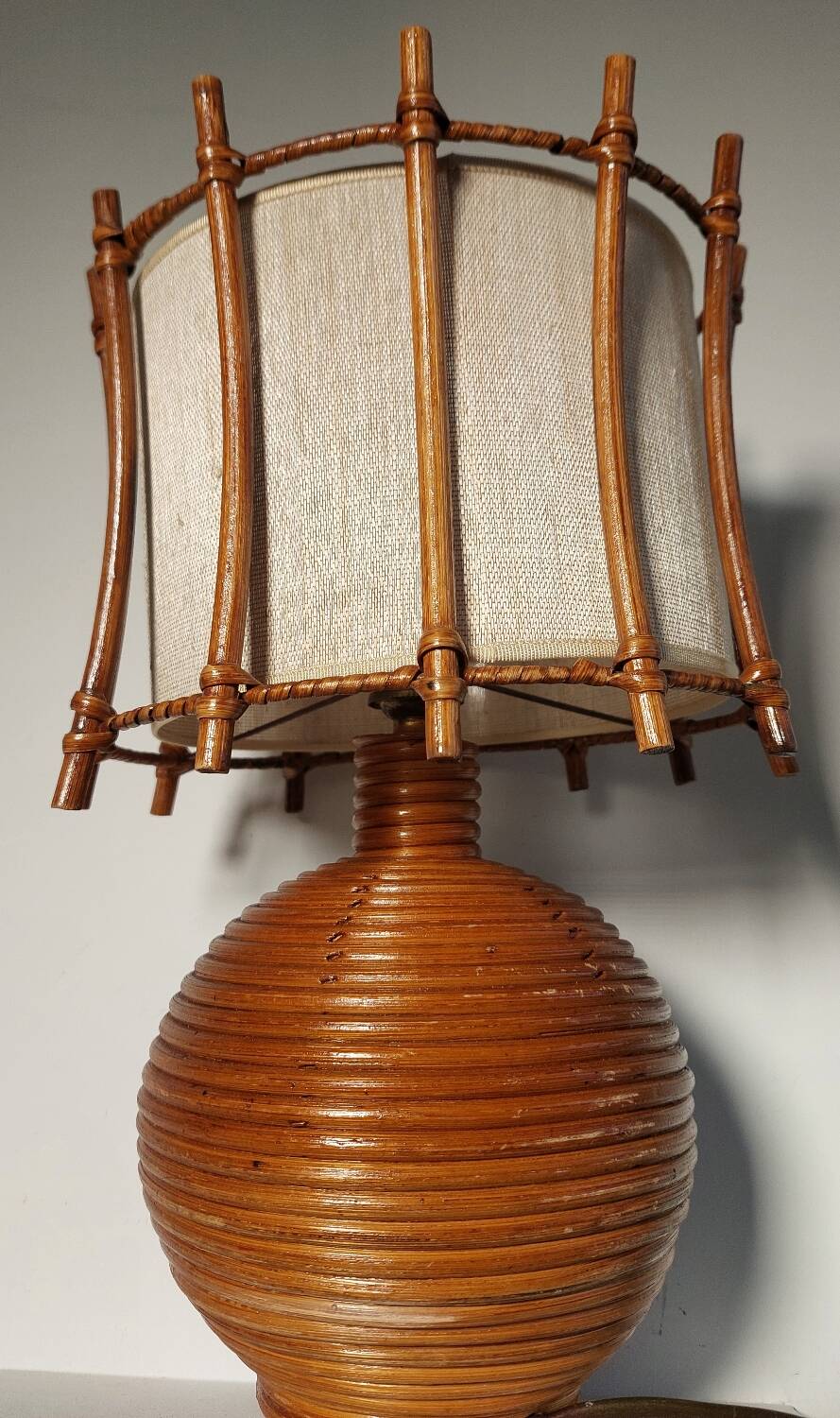 Rattan lamp