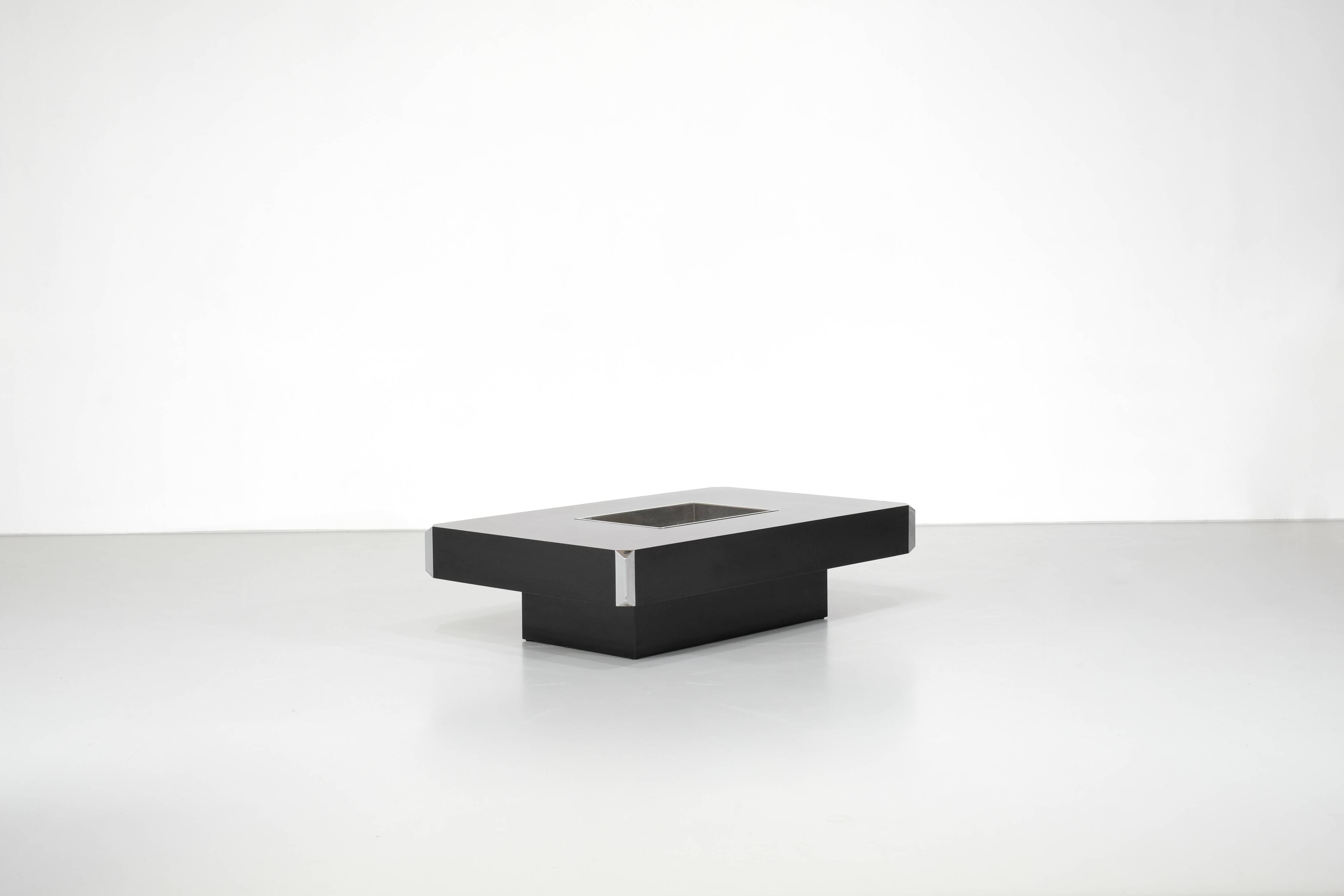 Alveo coffee table, attributed to Willy Rizzo for Mario Sabot, 1970s.