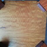 Coffee table, designers Alet and Jauvert, The Hive