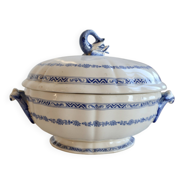 Soupière ancienne en faïence de Gien – Modèle Royal