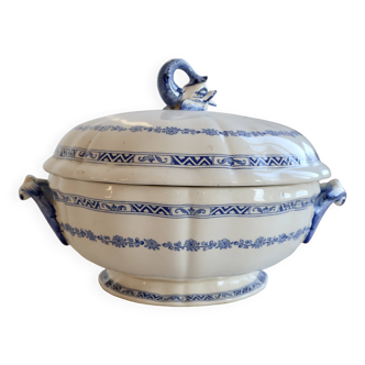 Large antique soup tureen in Gien earthenware – Royal model